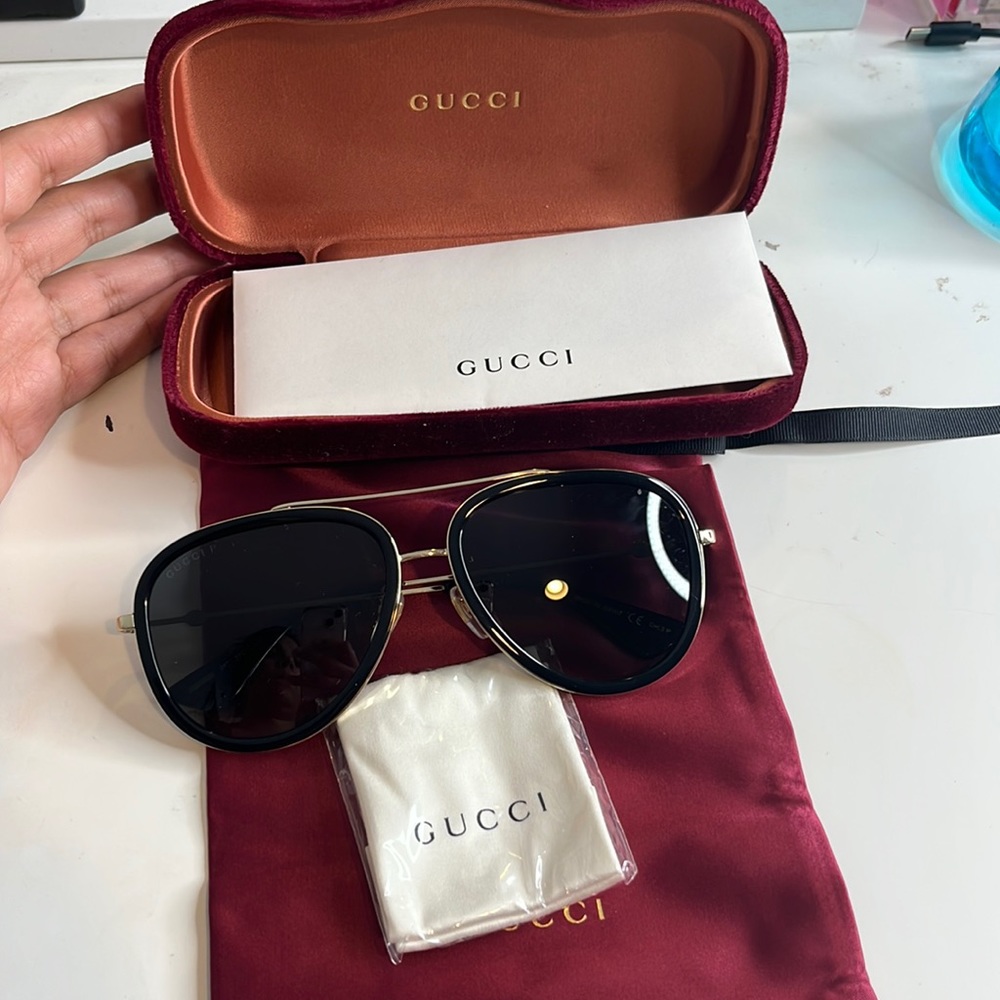 Sunglasses Gucci